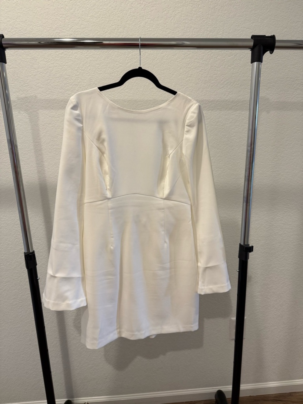 Lulus Elegant Cutie Ivory Bow Long Sleeve Backless Mini Dress